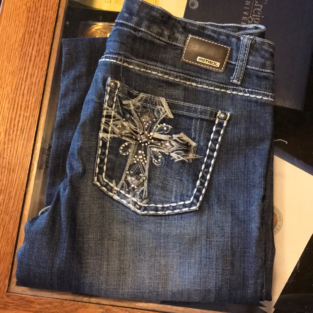 Boot cut jeans
